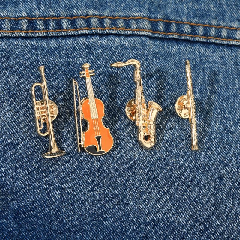 Violin Shaped Golden Pins1Pcs  - Musical Instrument In Orchestra 评论和价格
